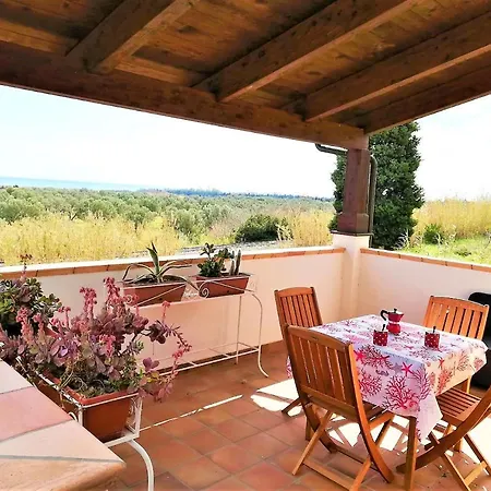 Ludomar Country Residence - Rooms & Apartments-3