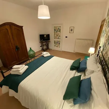 Casa Vacanze Fonte del Menotre-3
