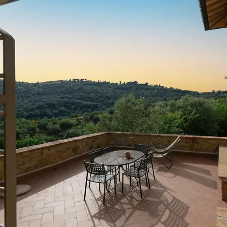 Podere Schioppello Casale con appartamenti privati-3